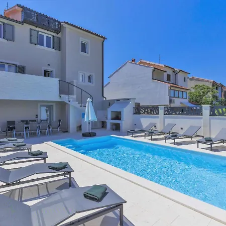 Enka By Interhome Semesterbostad *