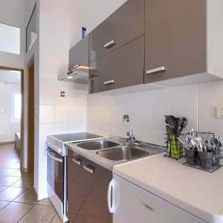 Enka By Interhome Semesterbostad Pula