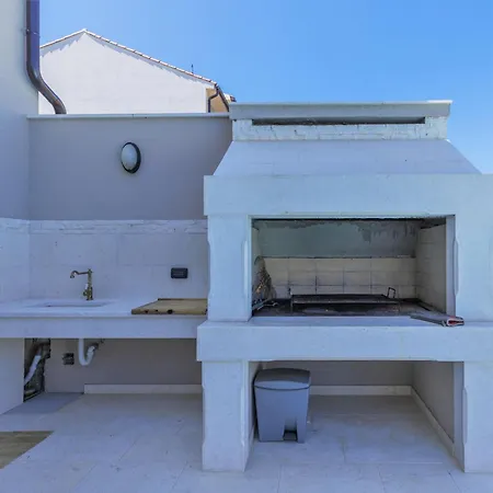 Nyaraló Enka By Interhome Póla