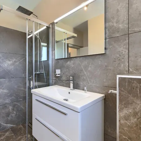 Enka By Interhome Будинок відпочинку *