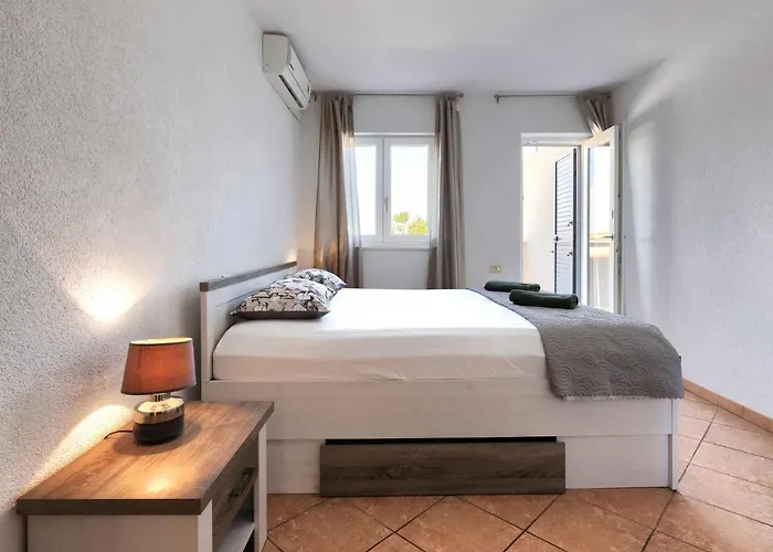 Enka By Interhome Tatil Evi Pula