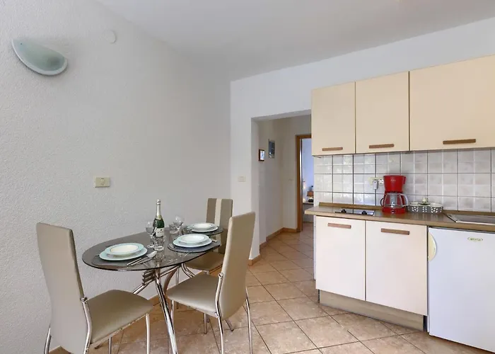 Сasa de vacaciones Enka By Interhome *