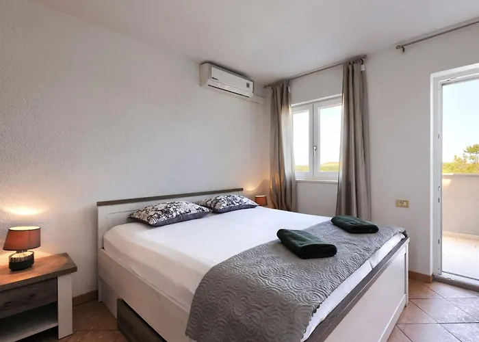 Enka By Interhome Nyaraló