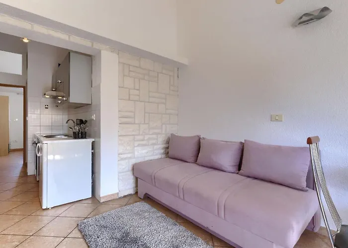 Enka By Interhome Póla